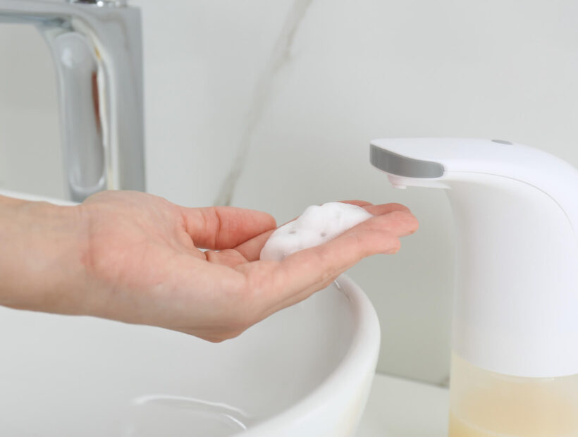 Jakie mydło do dozowników pianowych wybrać? Praktyczny poradnik